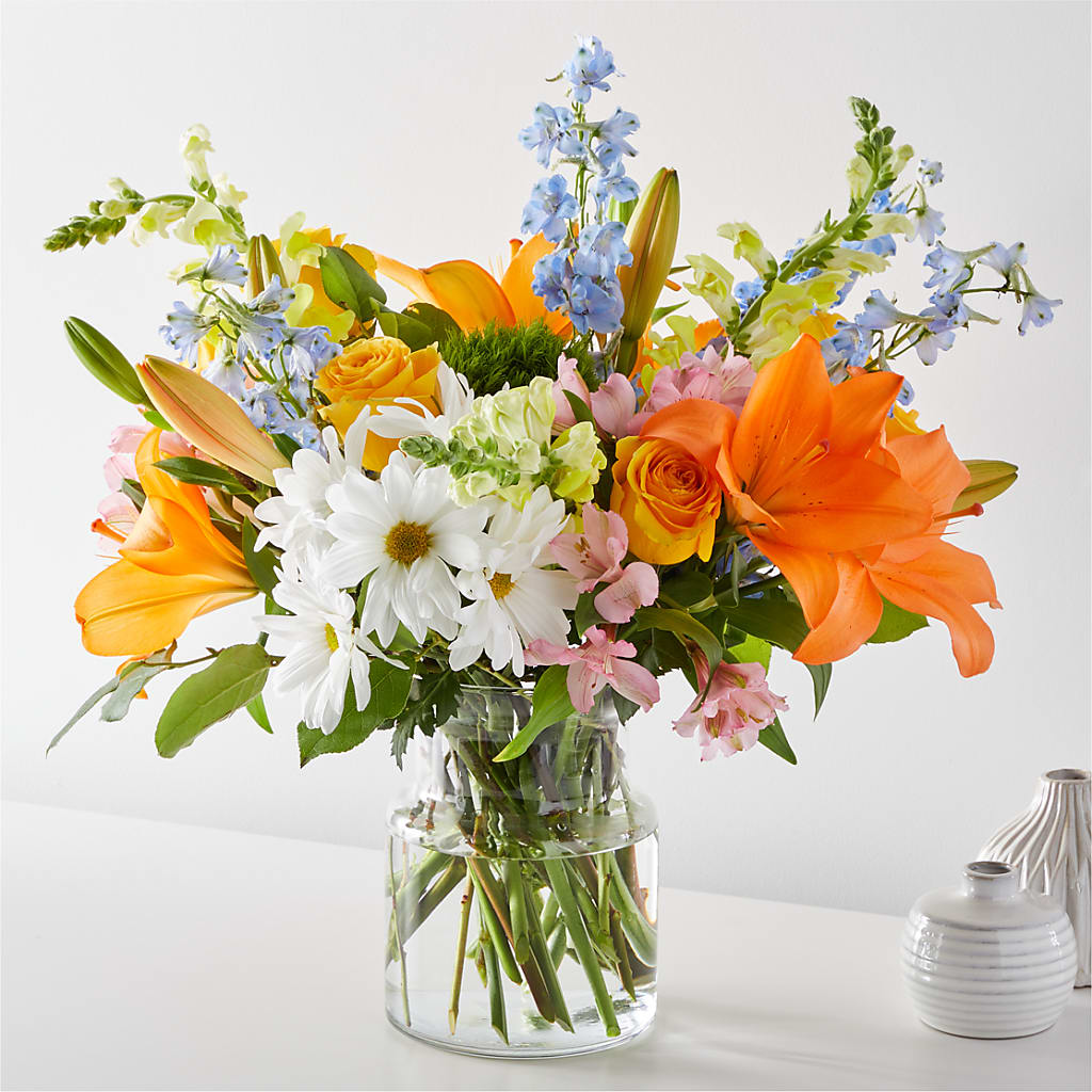 Sun Salutation Bouquet – Illusion Flower Shop, Houston TX