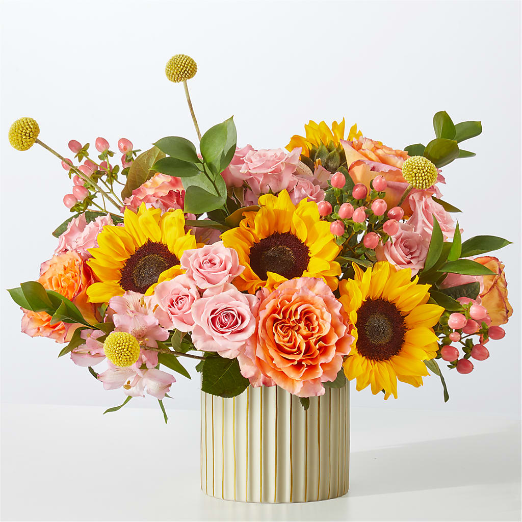 Sun's Out Bouquet – Illusion Flower Shop, Houston TX