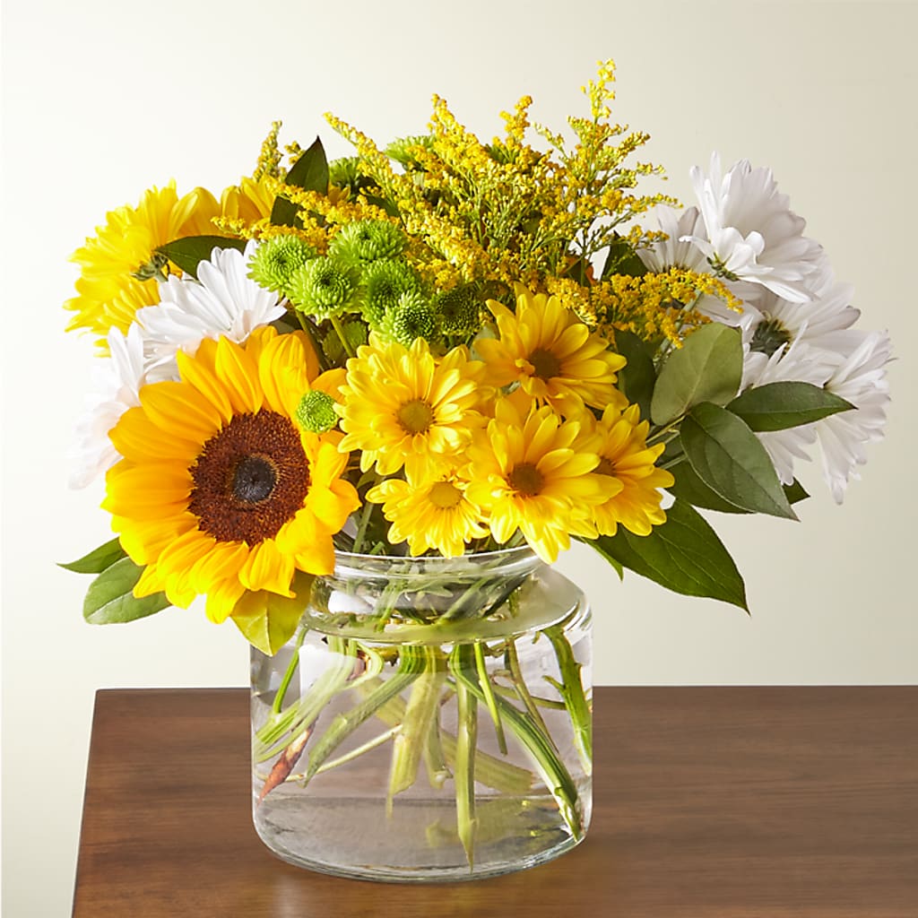 Hello Sunshine Bouquet – Illusion Flower Shop, Houston TX