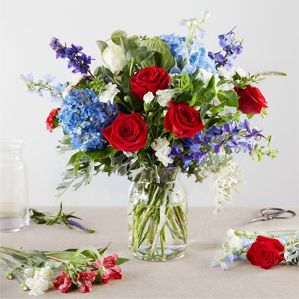 Star Spangled - A Florist Original – Illusion Flower Shop, Houston TX