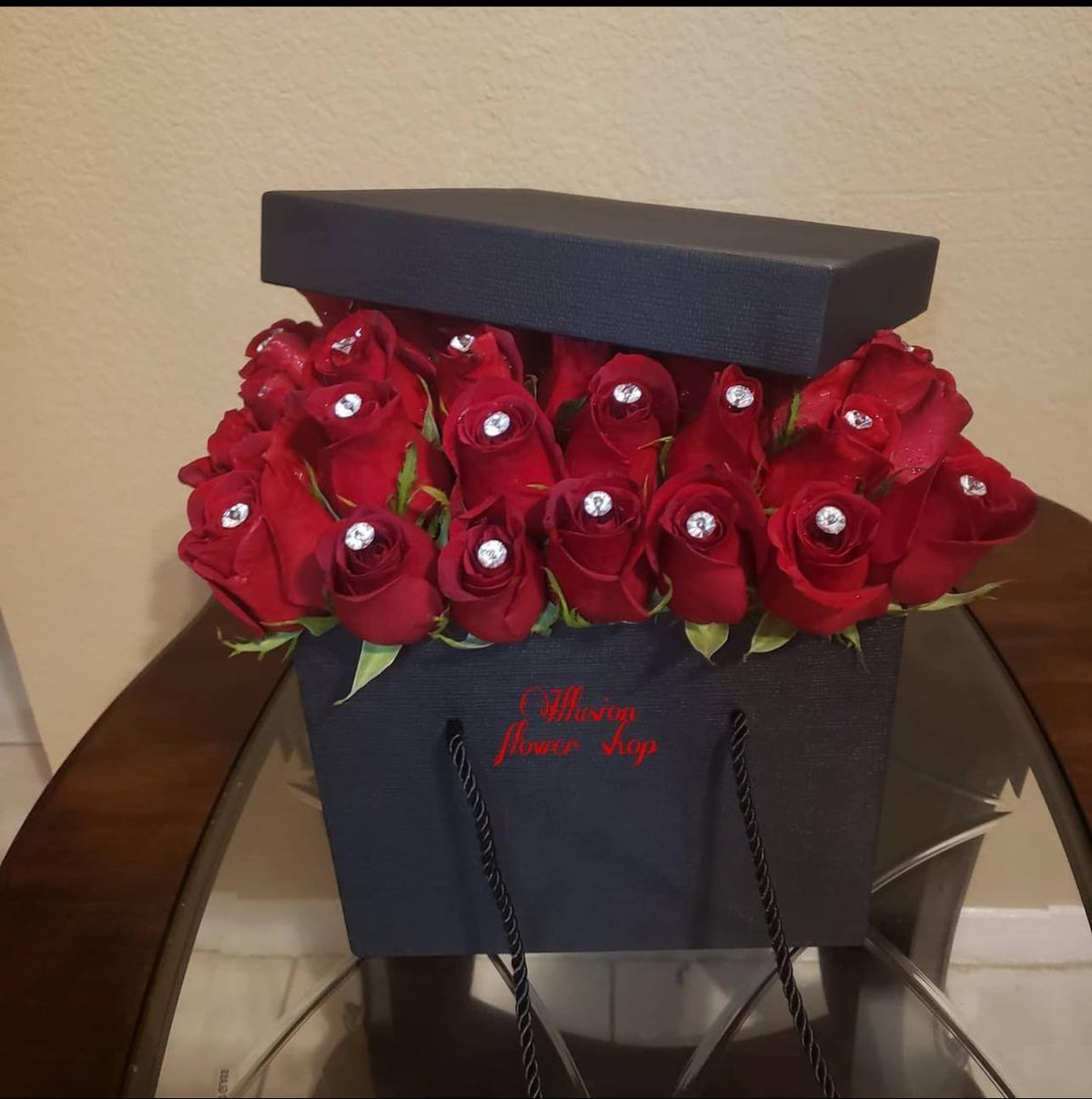 square box with roses – Illusion Flower Shop, Houston TX