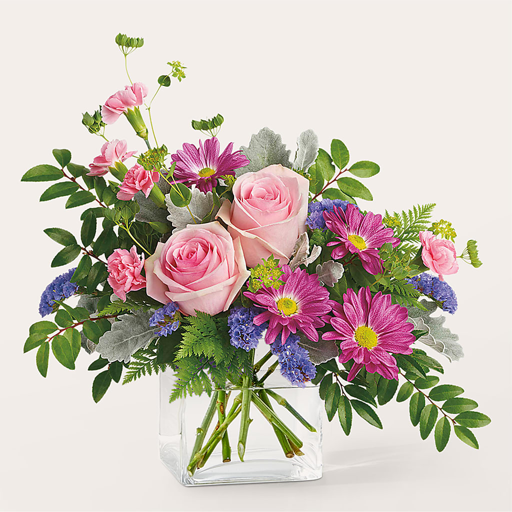 Starlet Bouquet – Illusion Flower Shop, Houston TX