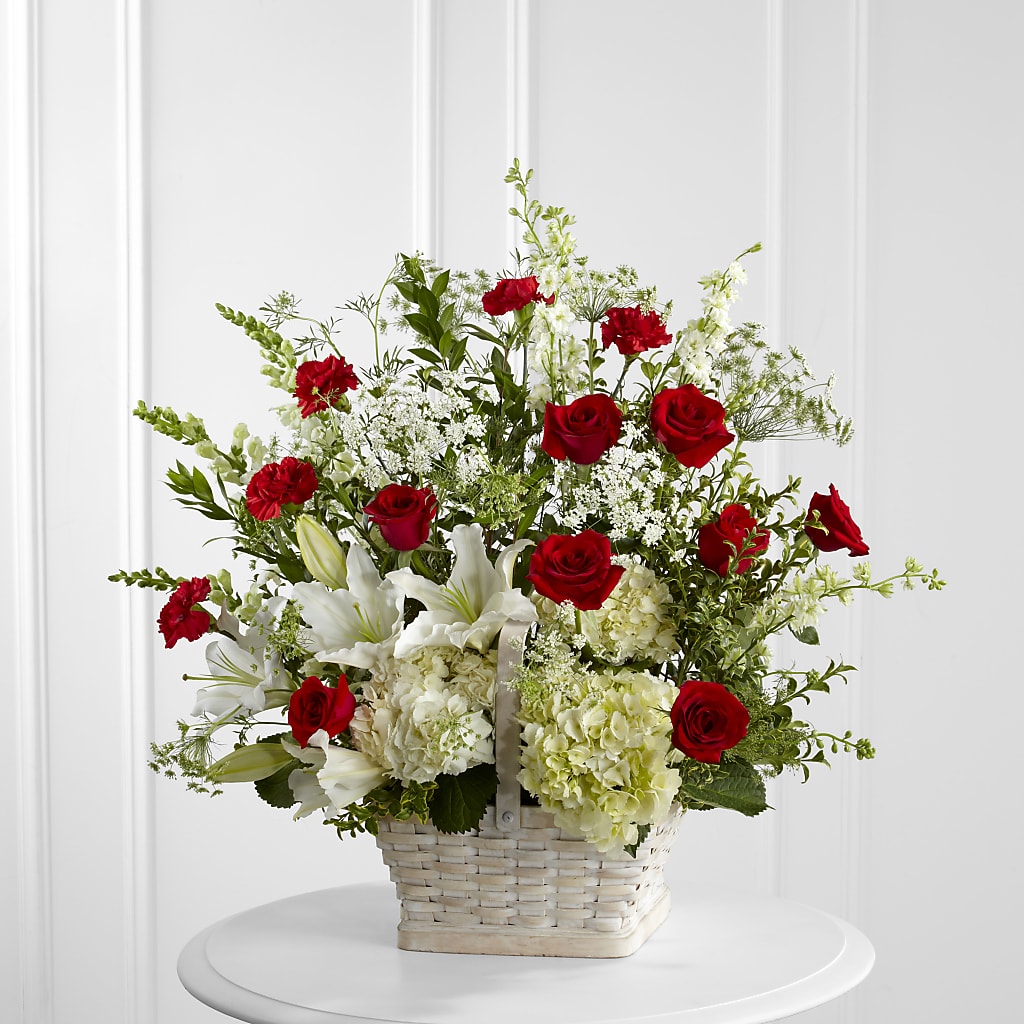 In Loving Memory Arrangement – Illusion Flower Shop, Houston TX