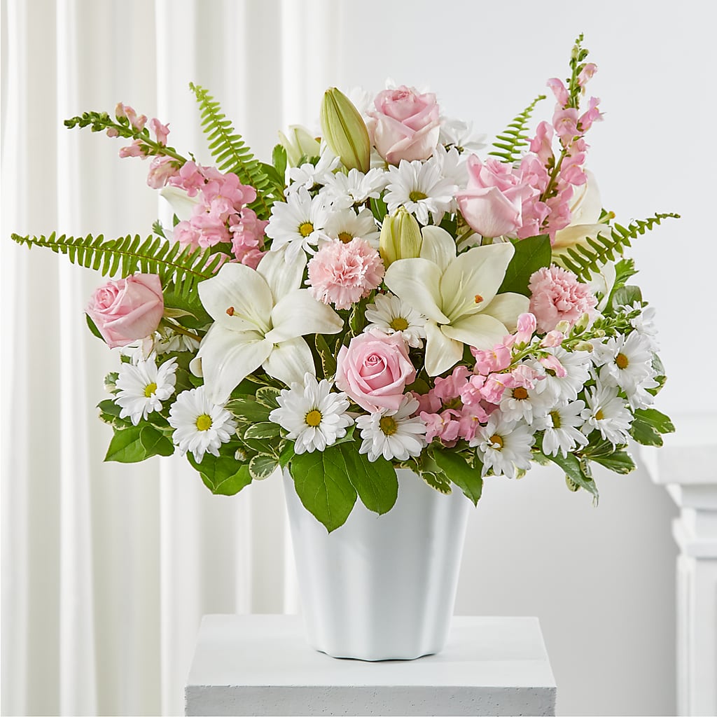 Soft Touch Tabletop Basket – Illusion Flower Shop, Houston TX