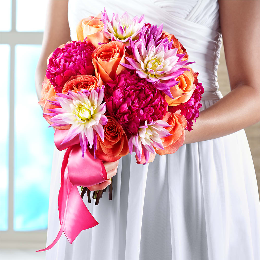 New Love Bouquet – Illusion Flower Shop, Houston TX