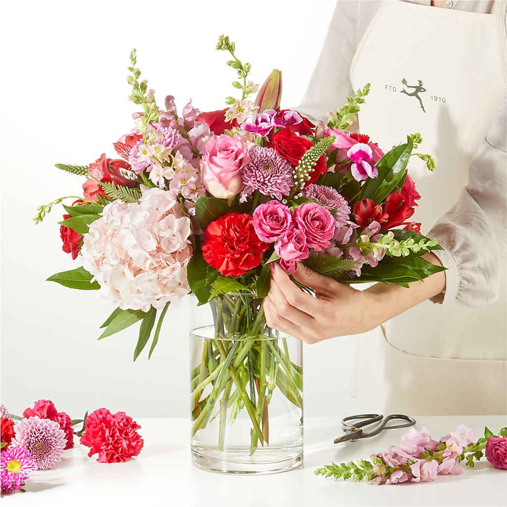 Swooning Over You - A Luxury Florist Original –  Illusion Flower Shop, Houston TX