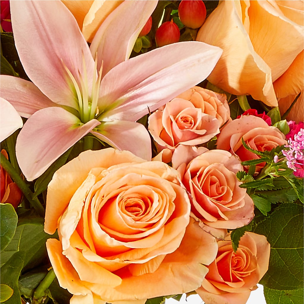 Bisous Bouquet –  Illusion Flower Shop, Houston TX