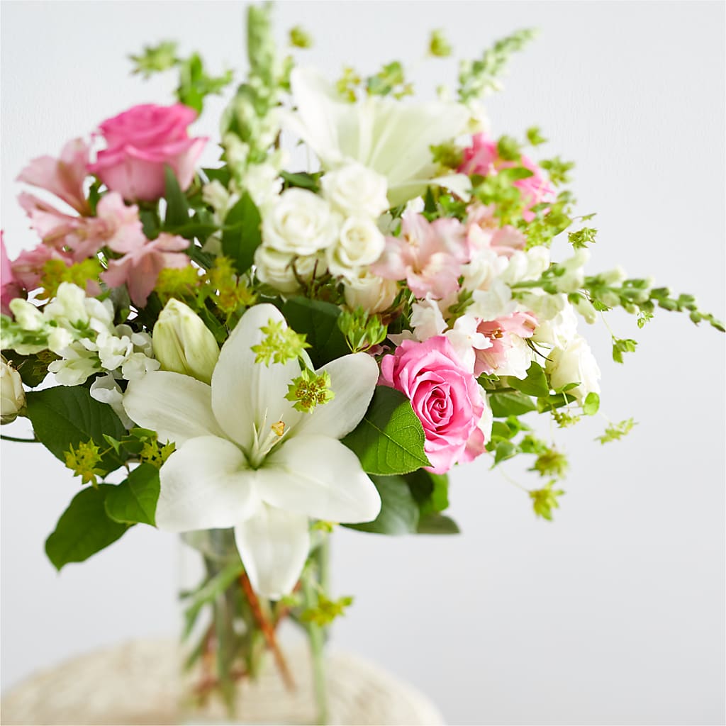 Fondly Bouquet –  Illusion Flower Shop, Houston TX